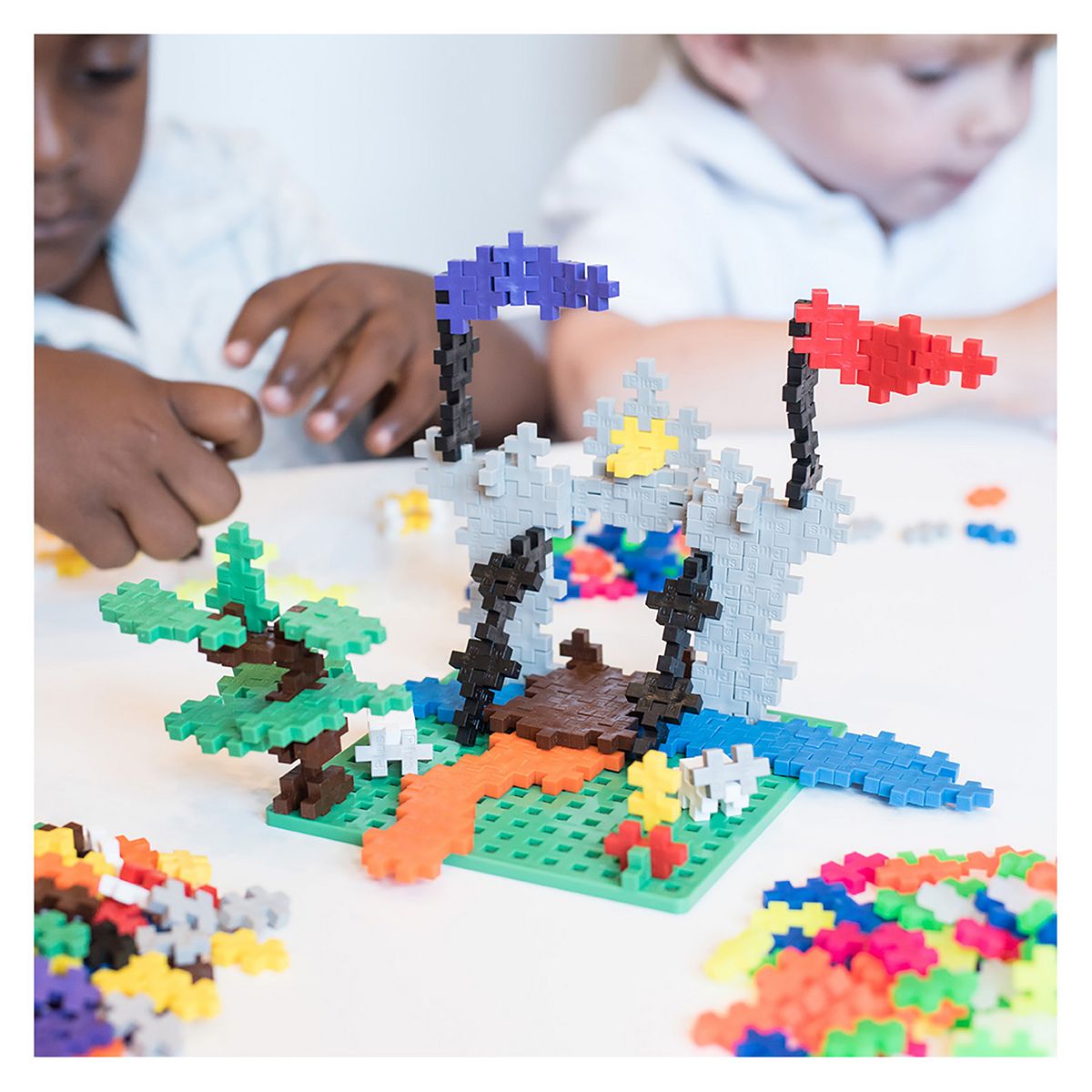 Alternative view of Plus-Plus Learn To Build Set, Basic - 600 Pieces