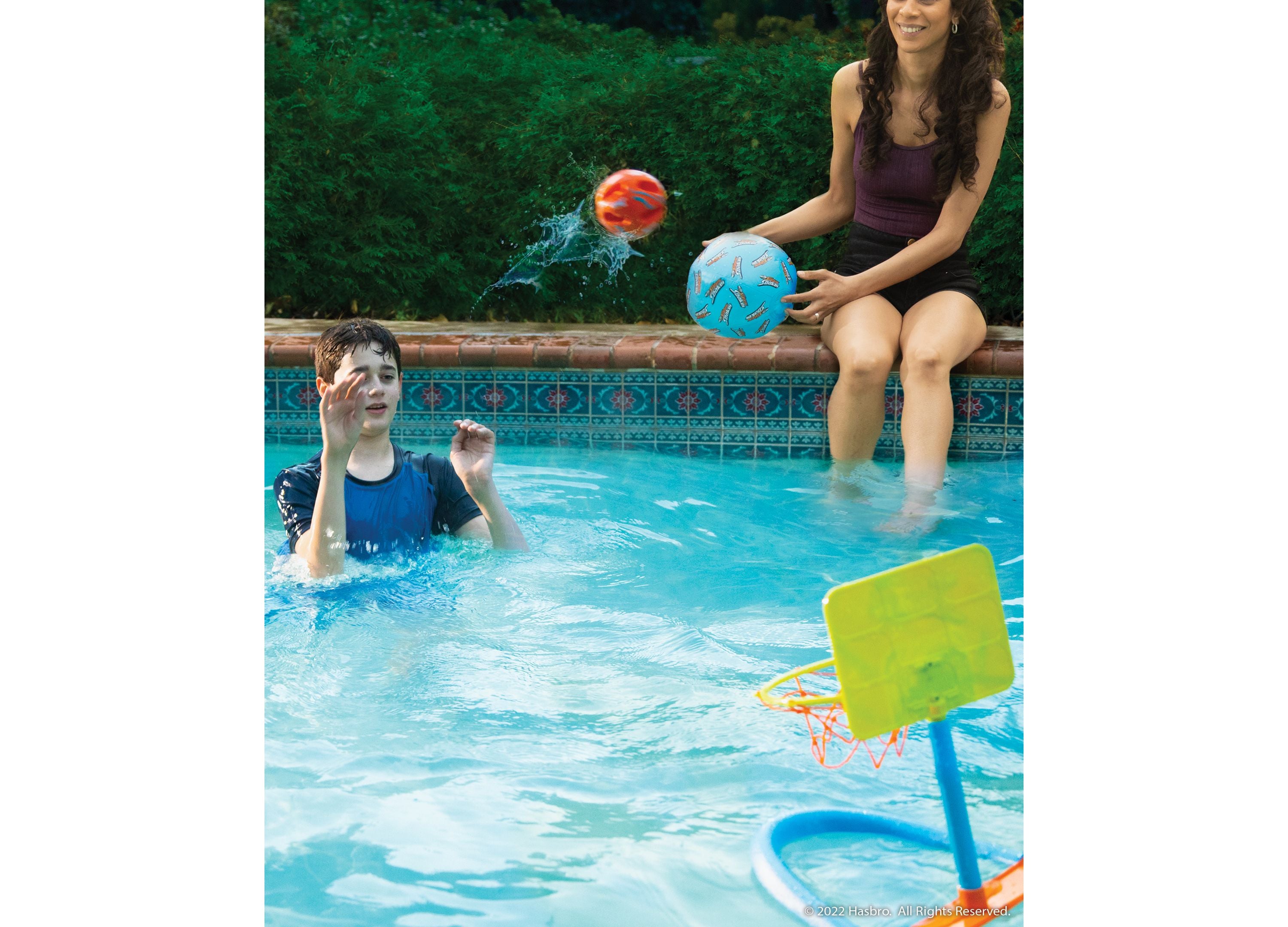 Alternative view of Nerf Super Soaker Dunk It Pool Hoops Set - Inflatable Basketball Game for Poolside Fun
