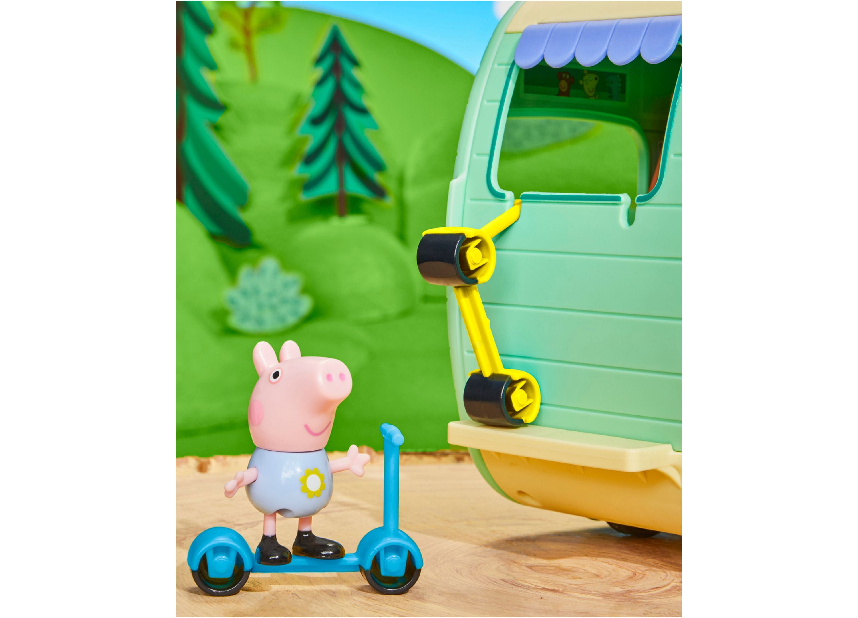 Alternative view of Peppa Pig Peppa's Caravan Adventure Playset