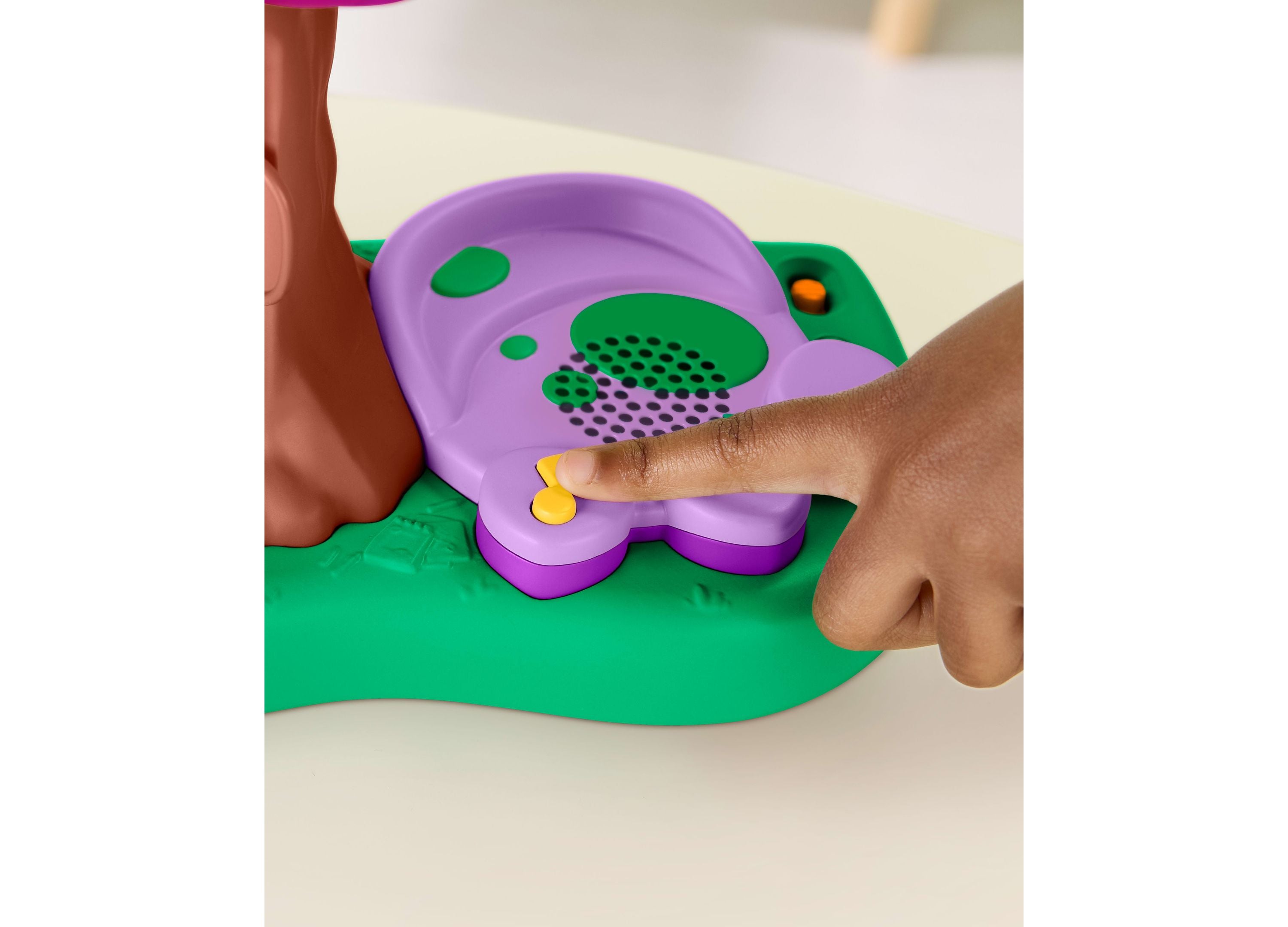 Barney's World Treehouse Playset - Image 3