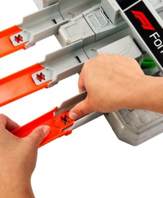 Alternative view of Hot Wheels 1:64 Scale Formula 1 Grand Prix Circuit Track Set