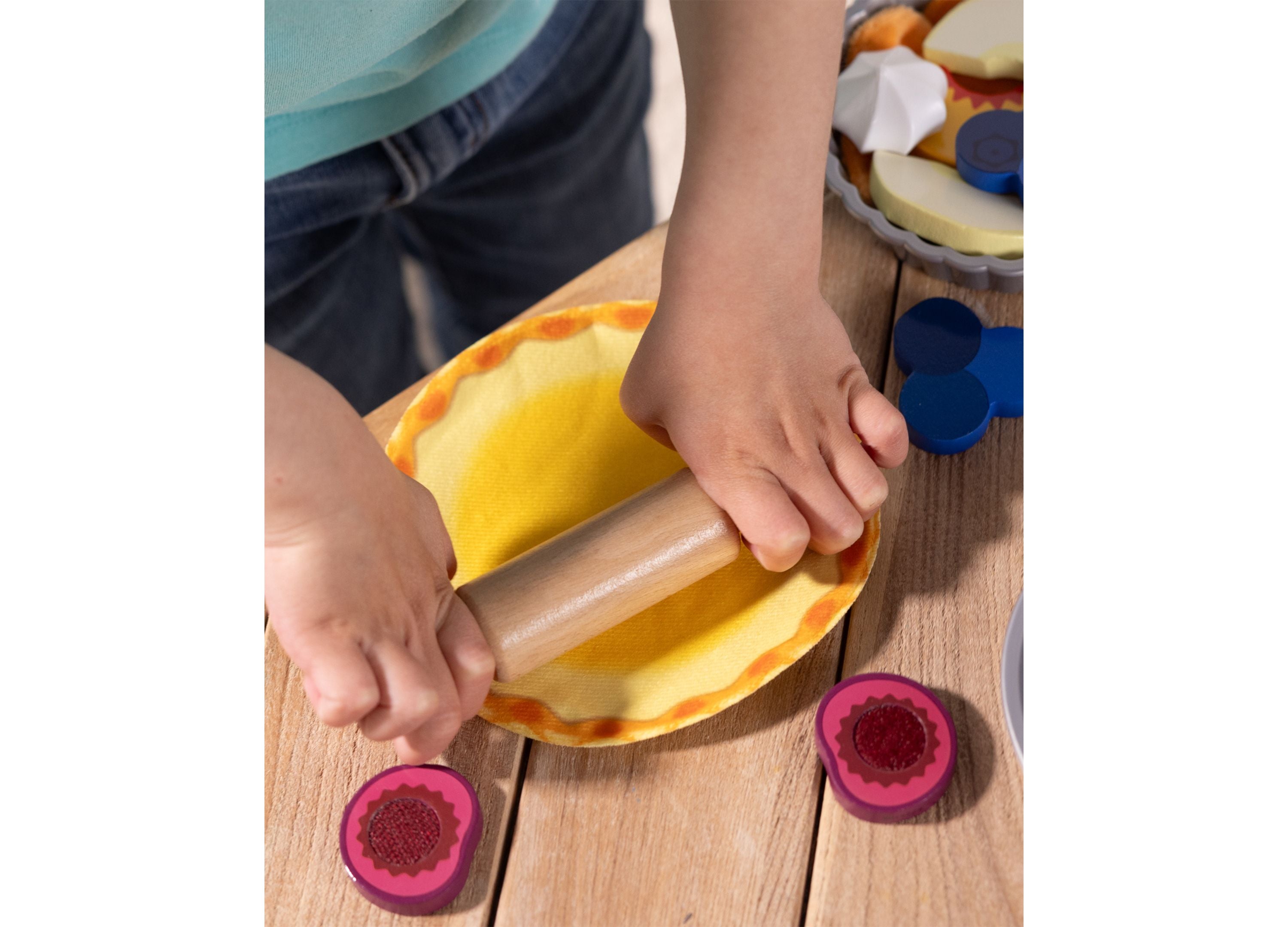 Alternative view of Melissa & Doug Doughlicious Cook, Bake & Serve Pretend Play Set