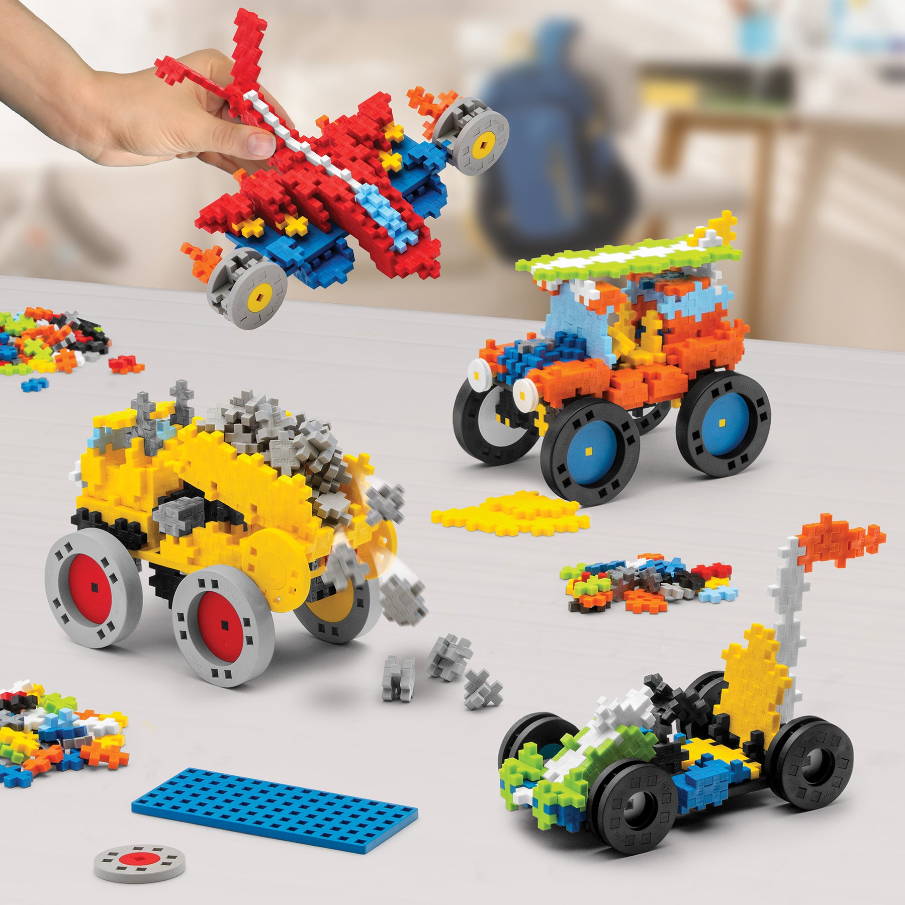 Alternative view of Plus-Plus Learn to Build GO! Vehicles Super Set - 800 Pieces