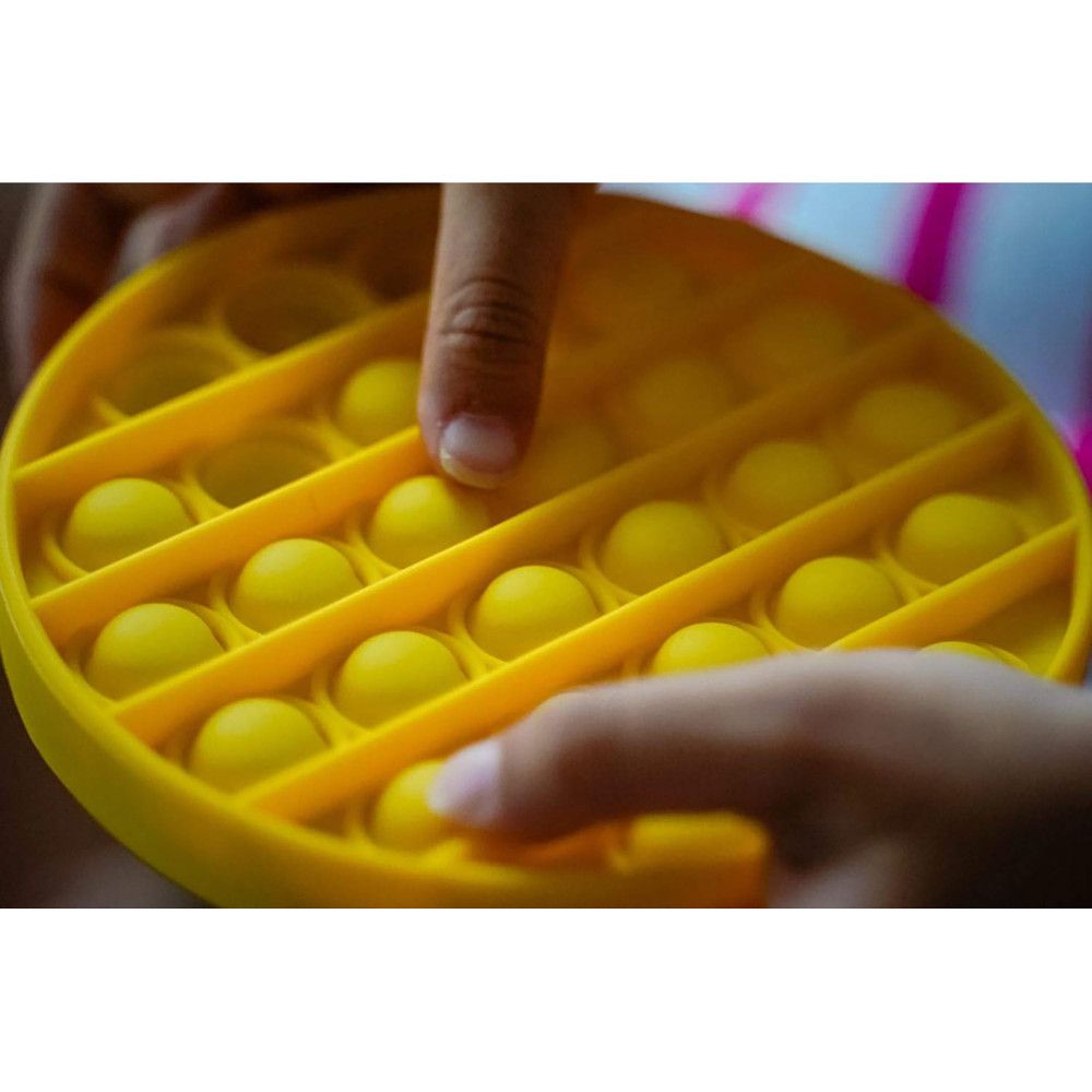 Alternative view of FoxMind Games Last One Lost Portable Strategy Game, Light Green