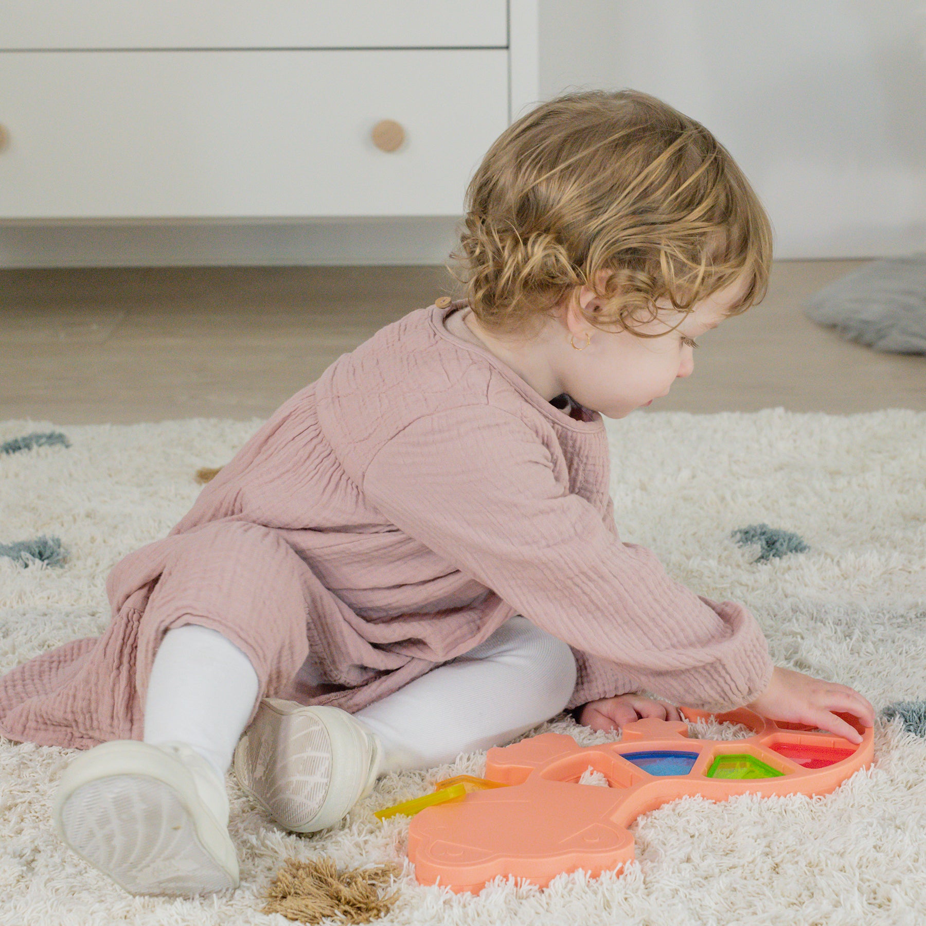 Miniland Feel to Learn - Translucent Colorful Lizard - Sensory Play Set - Image 5