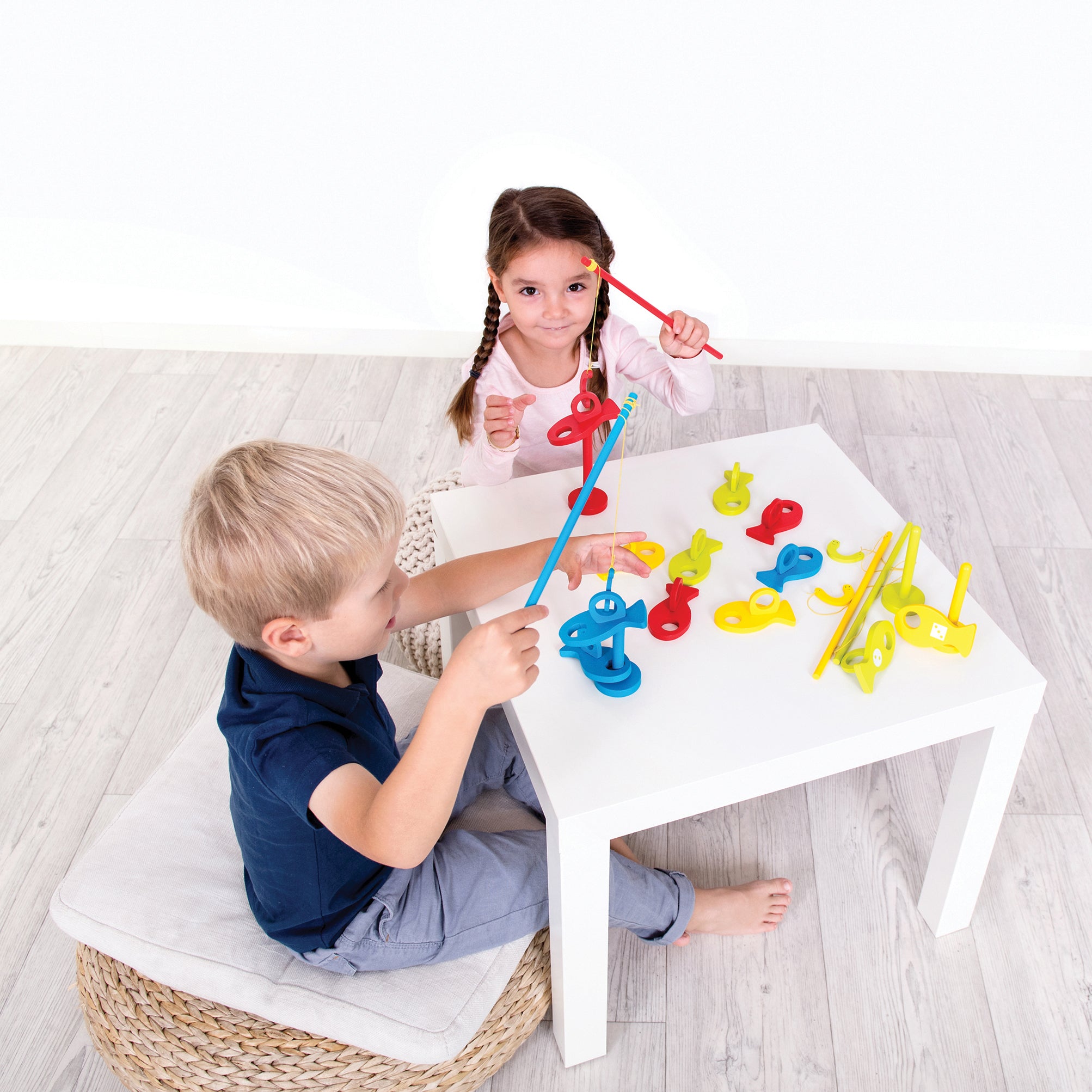 Beleduc Fishing Fever Colorful Wooden Fishing Game - Image 6