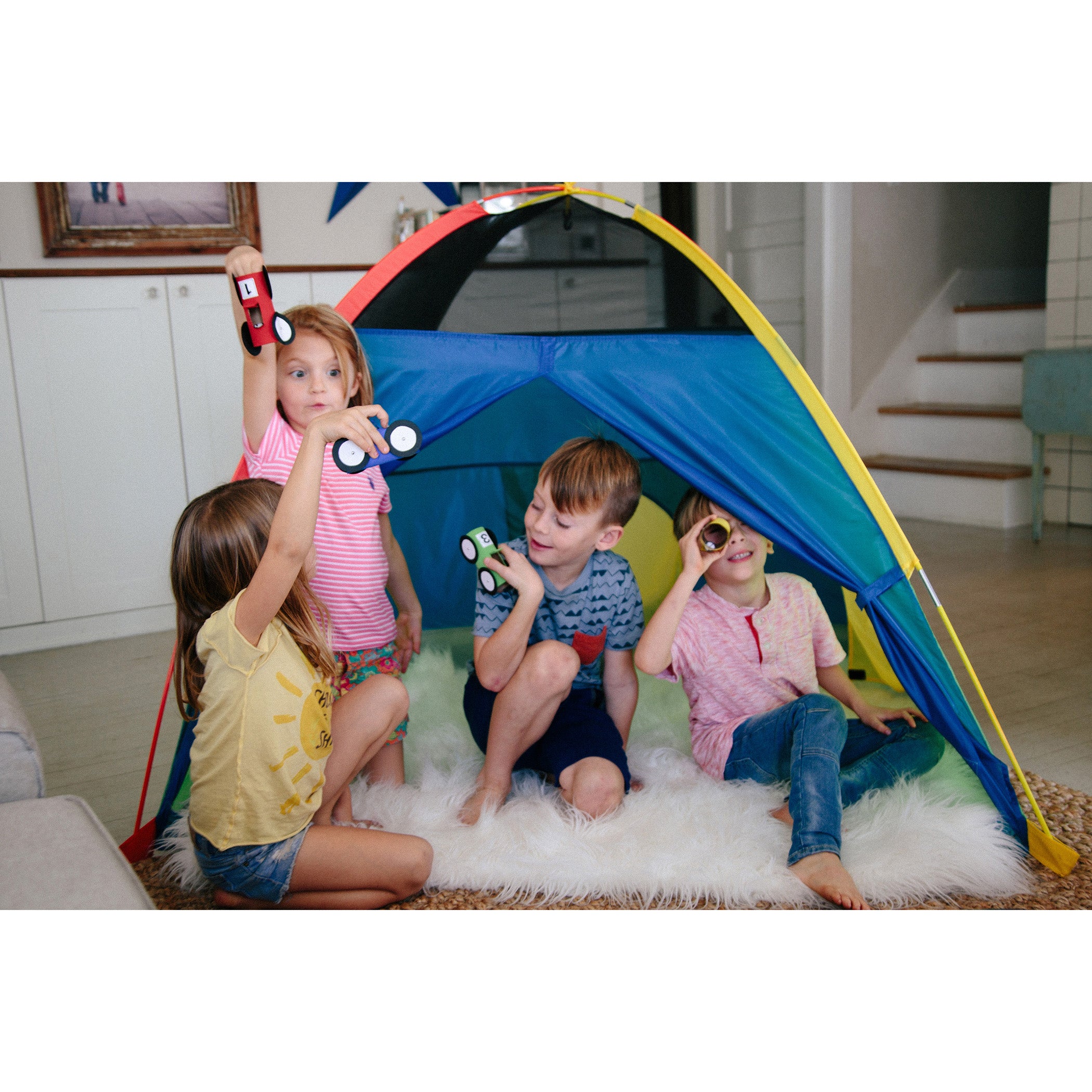 Pacific Play Tents Super Duper 4-Kid Dome Tent - Image 12