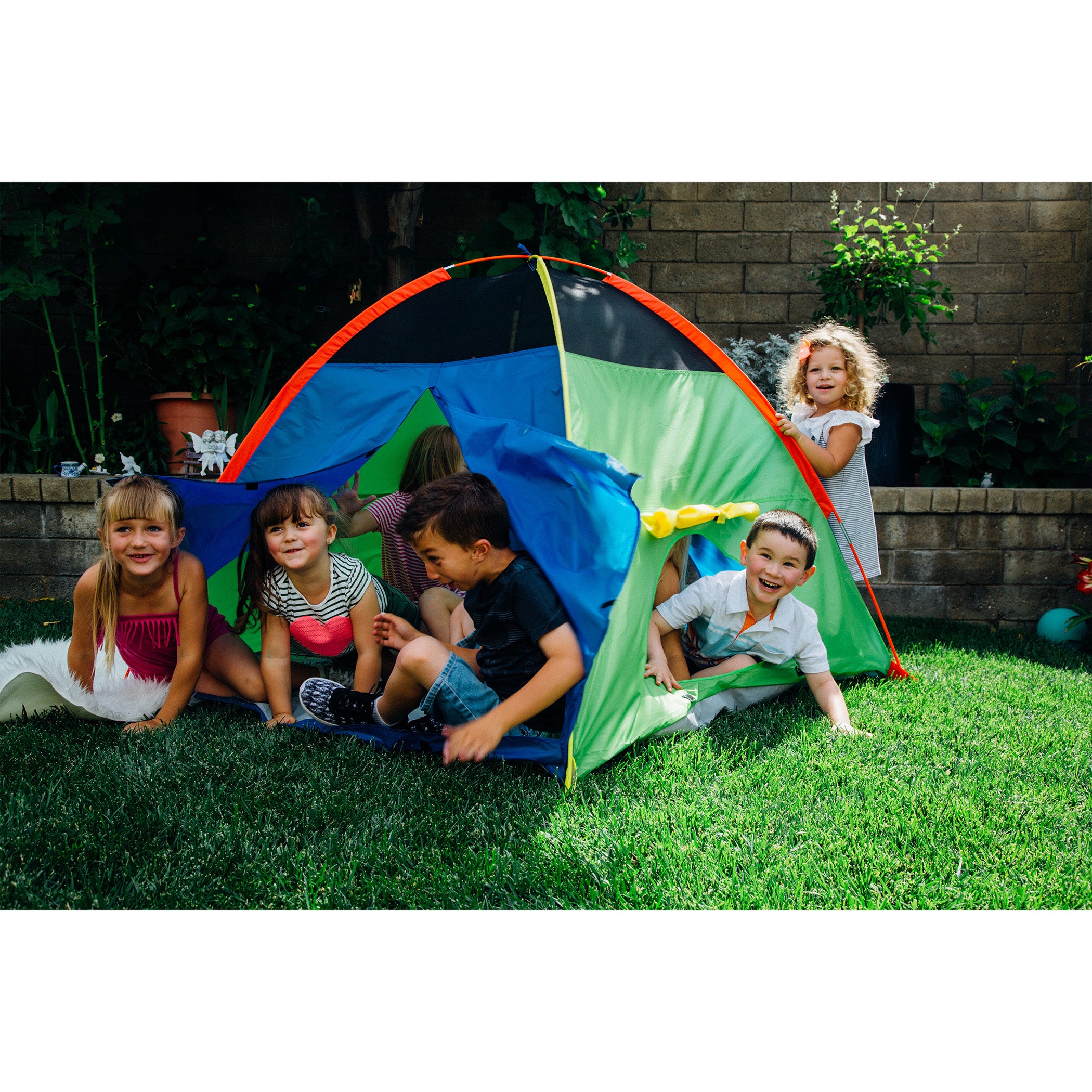 Pacific Play Tents Super Duper 4-Kid Dome Tent - Image 13