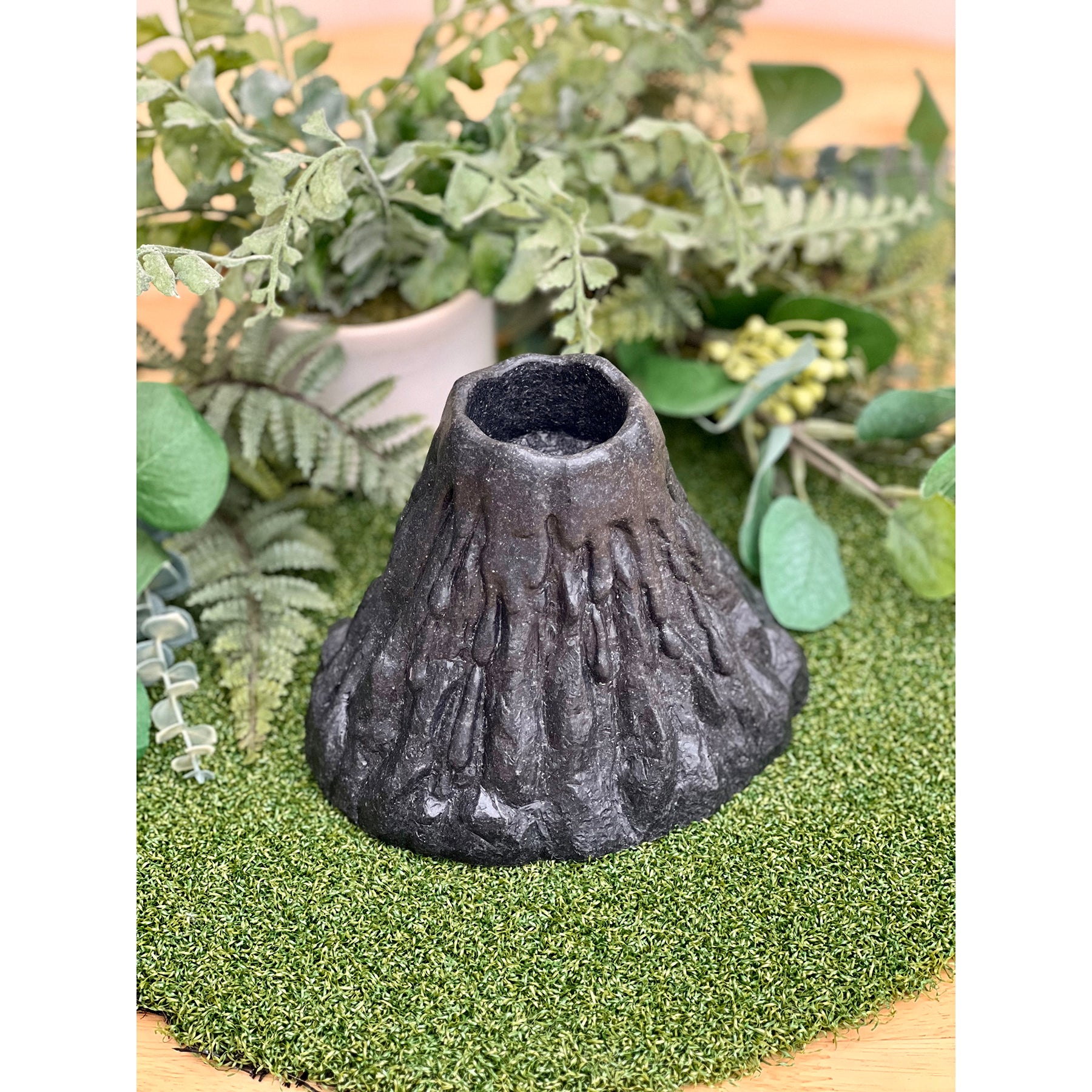 Alternative view of Yellow Door Play Volcano: Eruptive Fun For Young Explorers