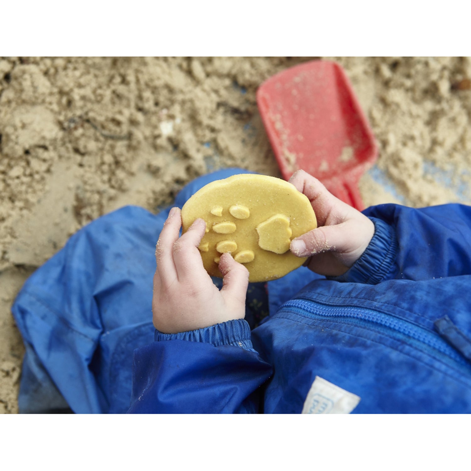 Alternative view of Yellow Door Let's Investigate Safari Footprints - Animal Track Discovery Set