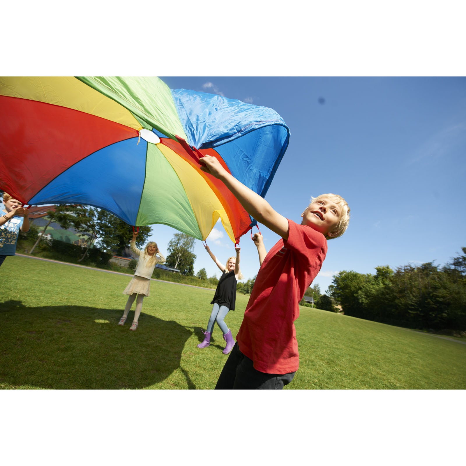 GONGE 6' Multi-Player Outdoor Play Parachute for Physical Education - Image 4