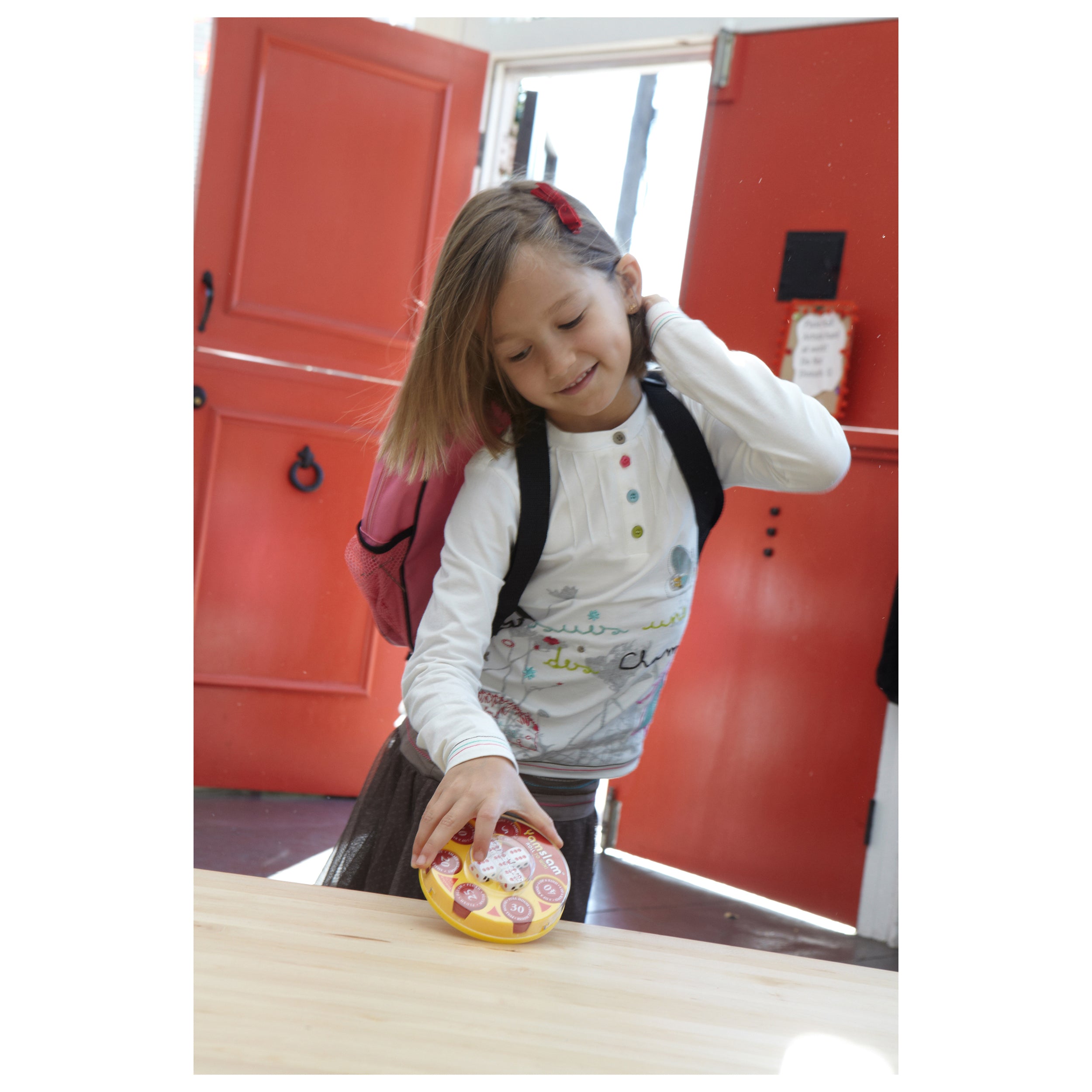 Pocket Yam Slam Travel Dice Game - Compact Strategy Game Tin Edition - Image 4