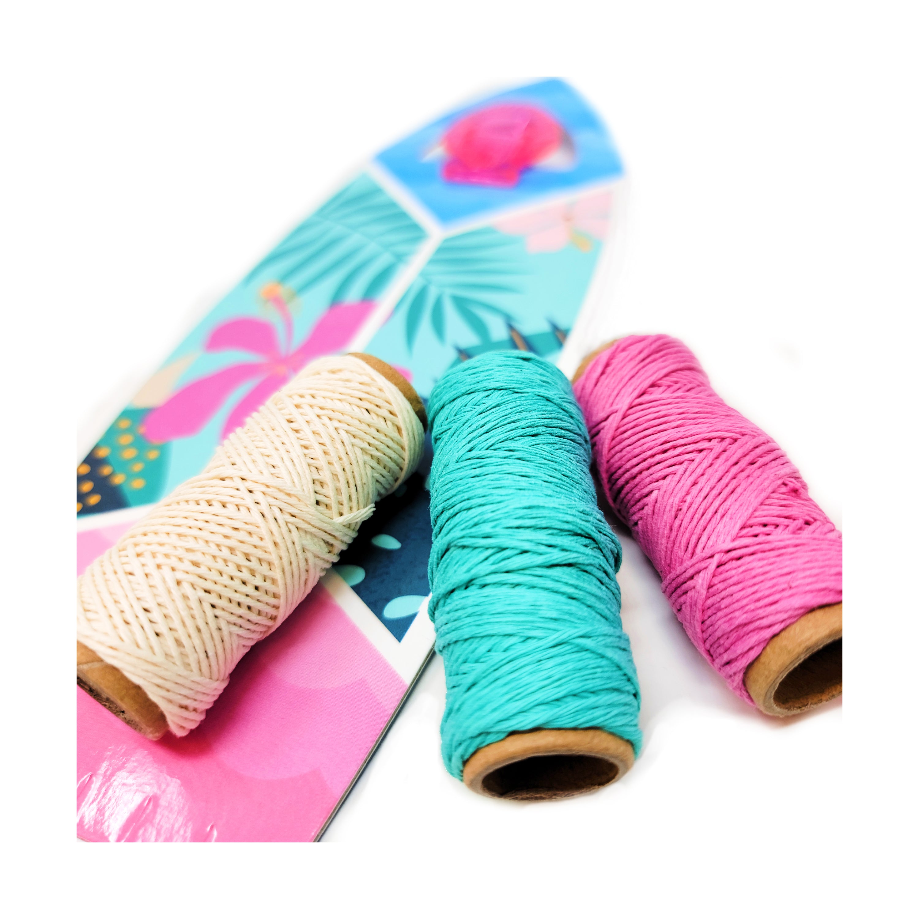 Klutz Beach-Chic Friendship Wish Bracelet Crafting Kit - Image 5