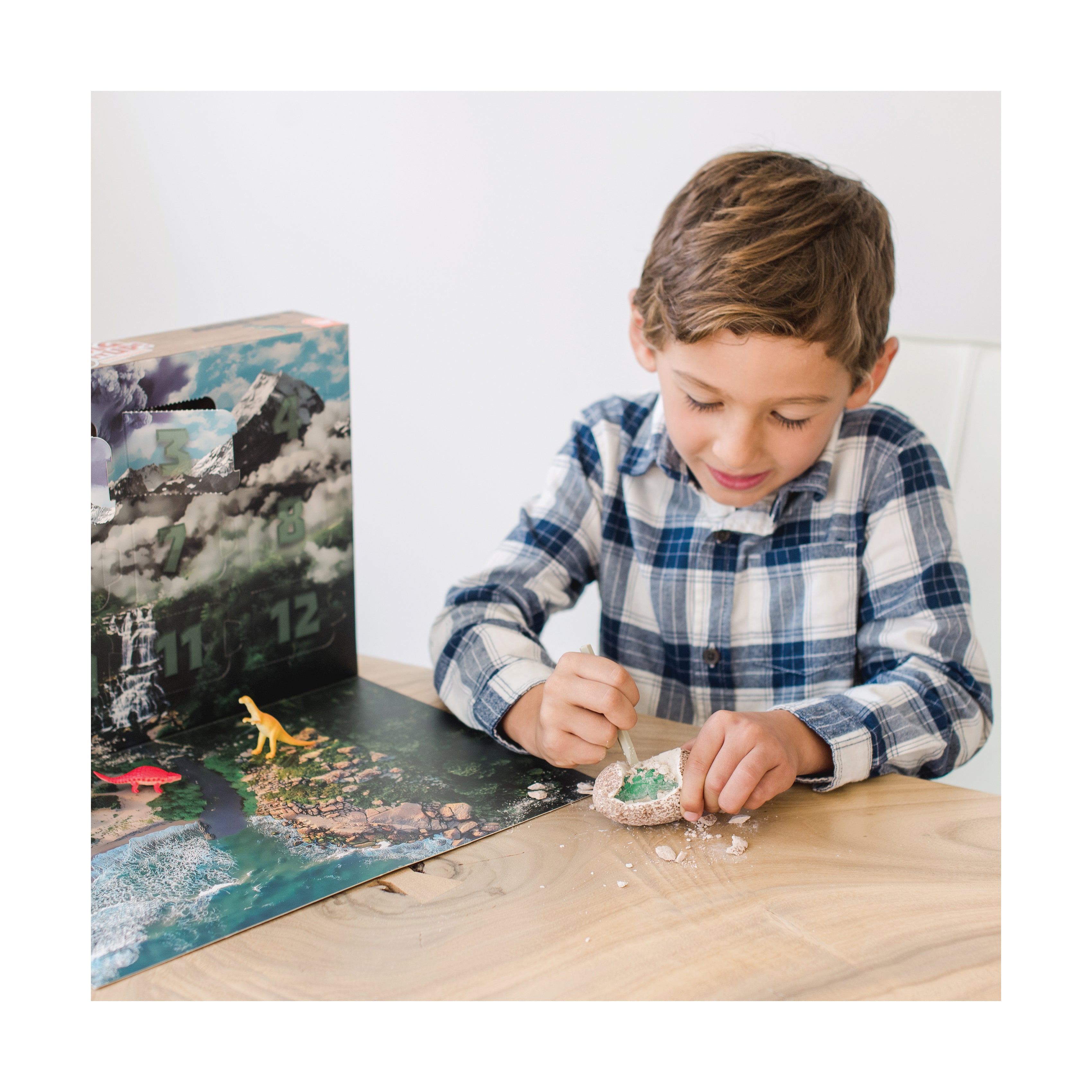 Dig It Up! Dinosaur Discovery Countdown Kit – 12 Exciting Dino Eggs - Image 5